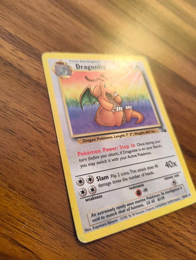 Se produkter som liknar Pokmon - Dragonite 19/62 - F.. p Tradera  (727287967)