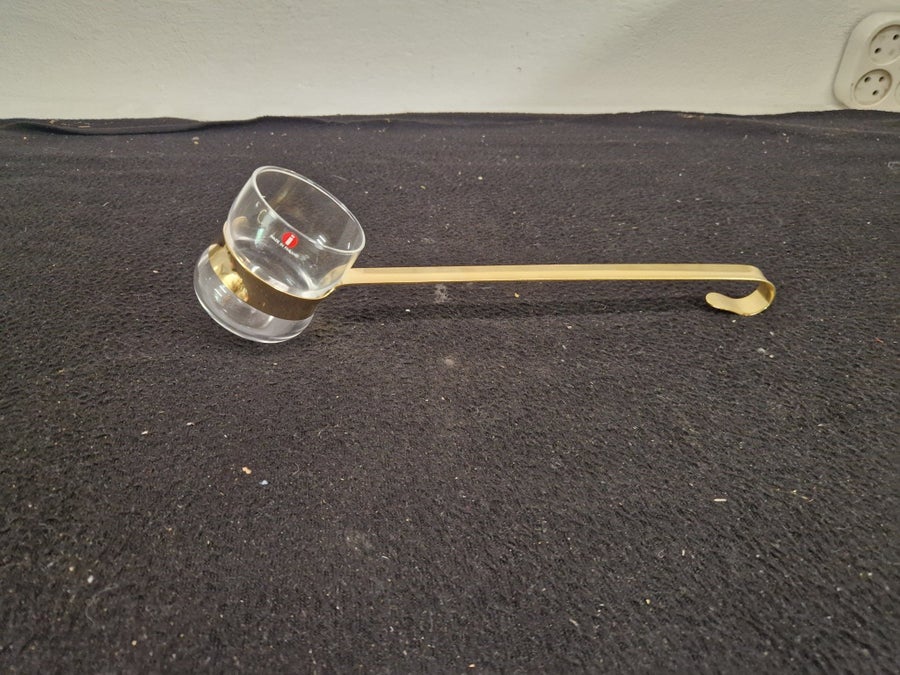 Se produkter som liknar Iittala Slev Paula , Design J.. på Tradera