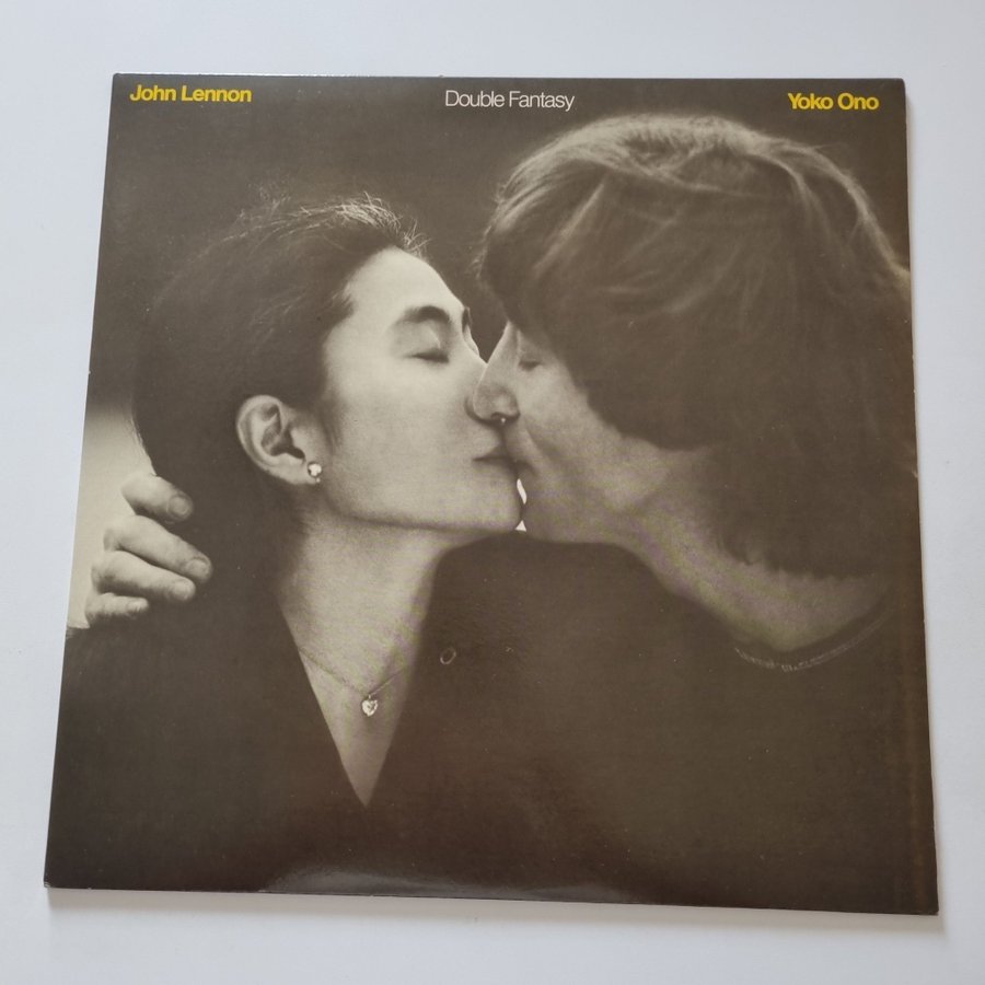 John Lennon & Yoko Ono - Double Fantasy - LP | Köp på Tradera