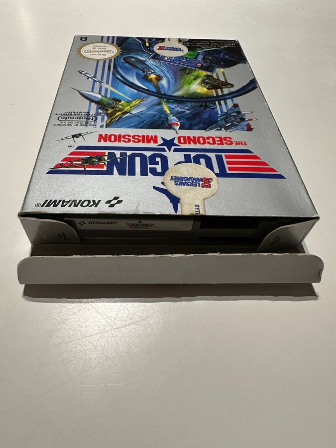 放送大学 割引 ファミコン トップガン デュアルファイターズ 箱説付き 痛みあり シューティング