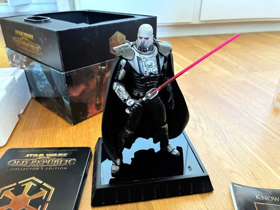 Se produkter som liknar Star Wars The Old Republic Co.. på Tradera