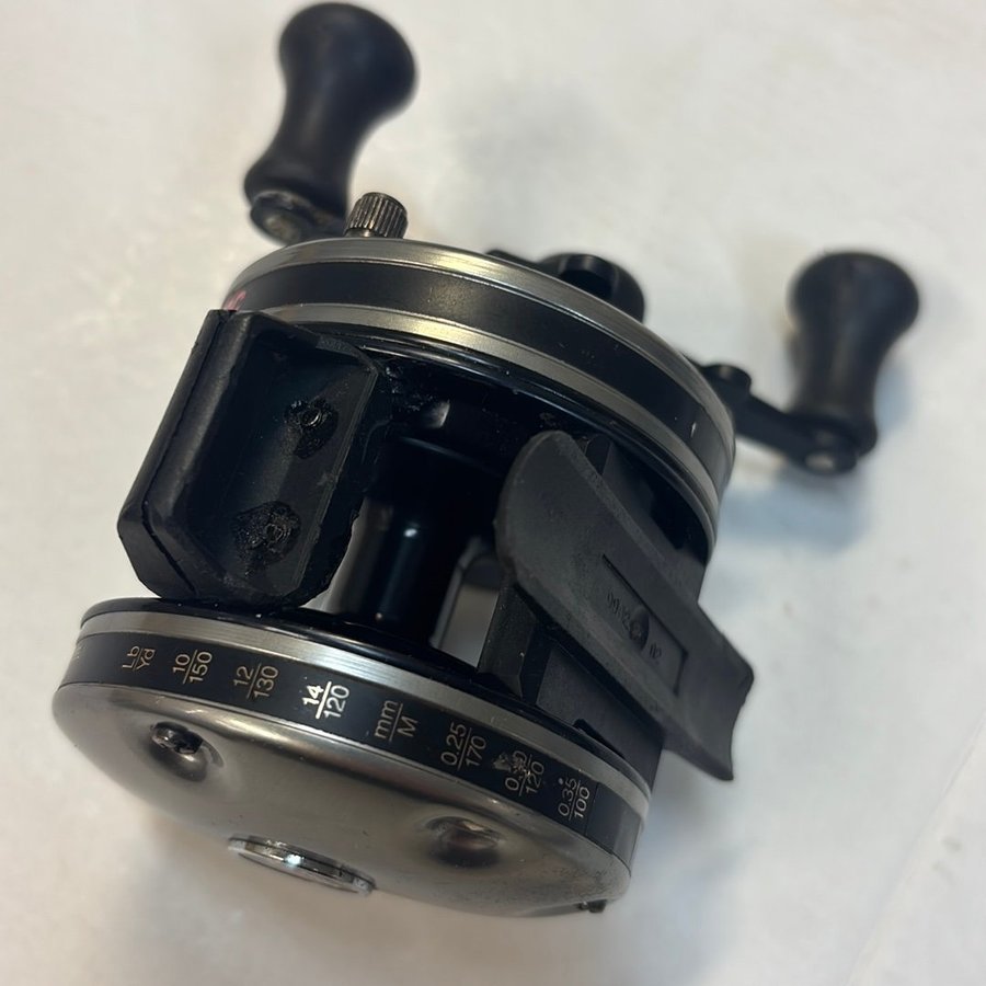 スペシャルブランドグッズ ABU ambassadeur USA BASS4600C