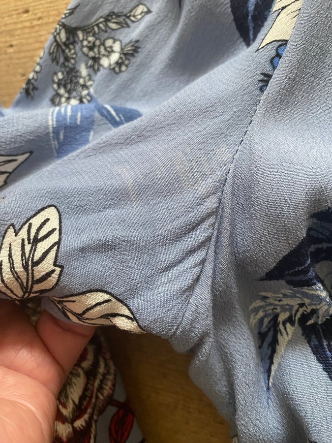 Gestuz begonia wrap dress online