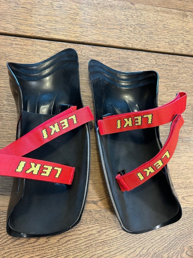 LEKI SHIN GUARD WORLDCUP PRO 40cm benskydd | Köp på Tradera