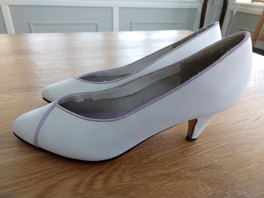 kanten pumps
