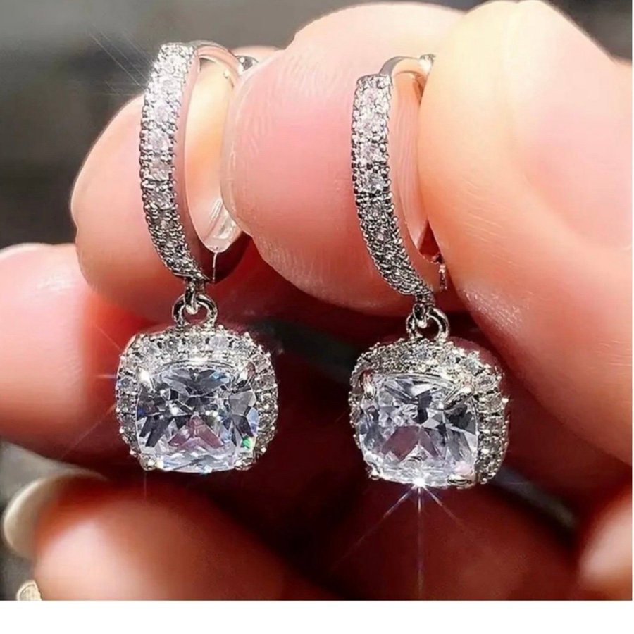 Shoppa Mix U00f6rhu00e4ngen I U00e4kta Silver Med Nit Och Cubic Zirconia Pu00e5 Shoppa Mix U00f6rhu00e4ngen I U00e4kta Silver Med Nit Och Cubic Zirconia Pu00e5