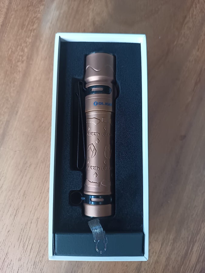 Olight Warrior Mini 2 Ti Earth Limited Edition .. | Köp på Tradera