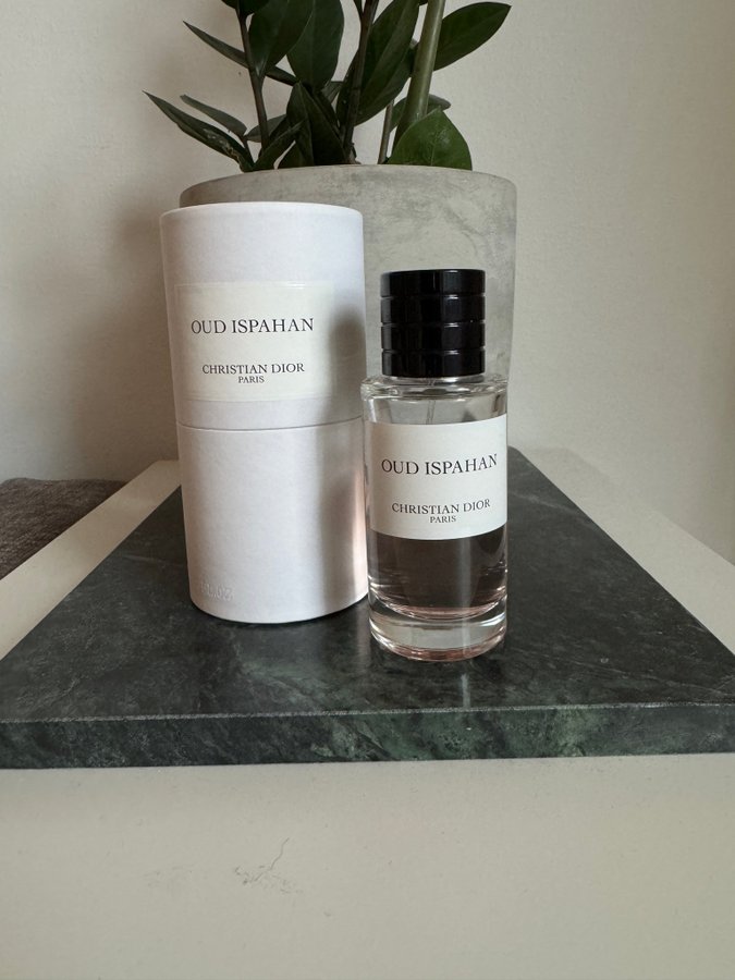Dior oud ispahan 40ml hotsell
