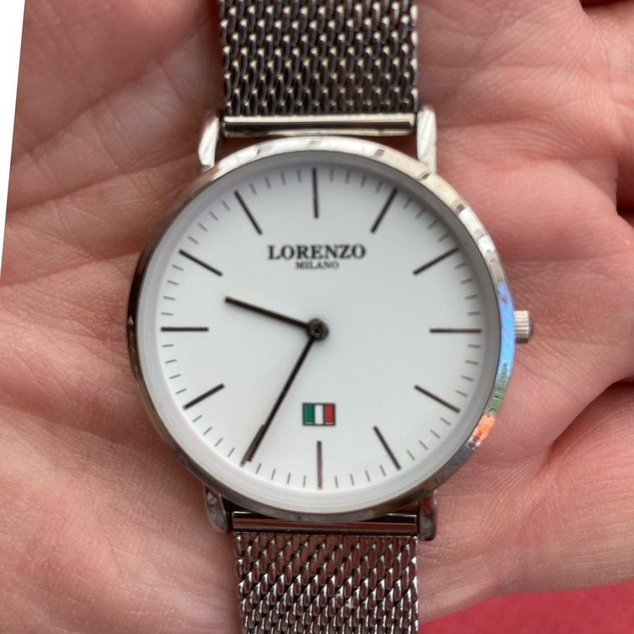 Lorenzo milano watch hotsell