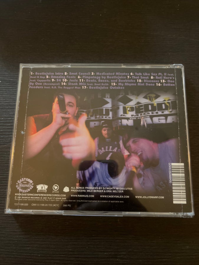 Se produkter som liknar Smut Peddlers - Porn Again (CD) på Tradera