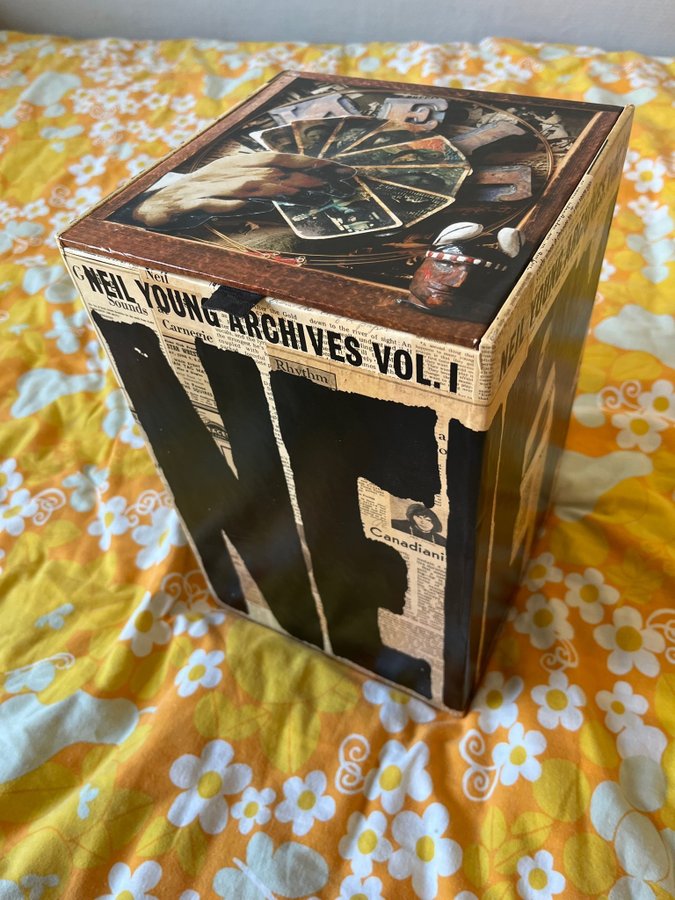Neil Young Archives Vol. 1 (1963-1972) DVD box .. | Köp på Tradera