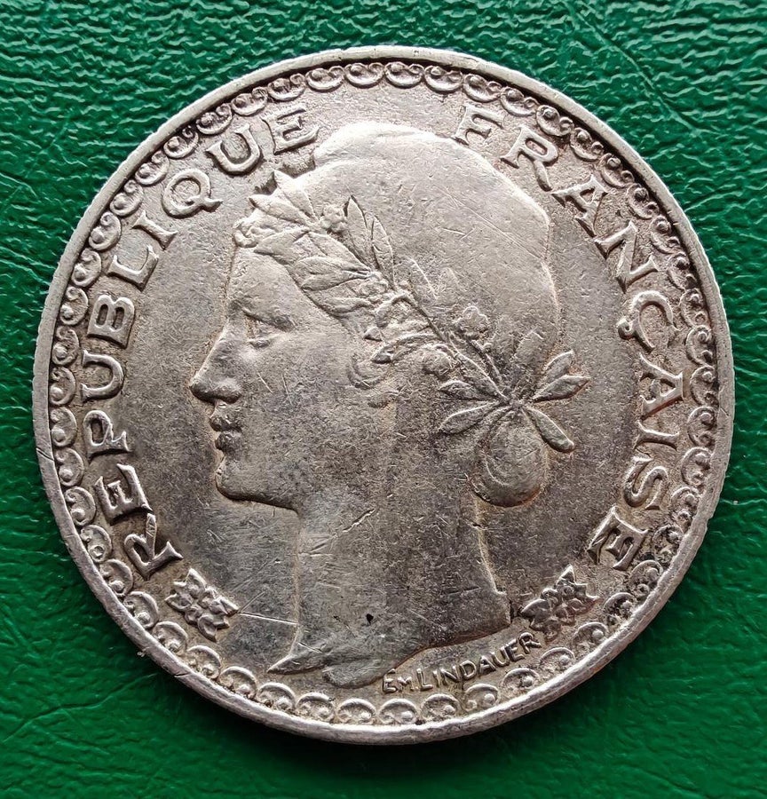 13962-a】銀貨 フランス領インドシナ 1 Piastre 1931年 20.0g 外国銭