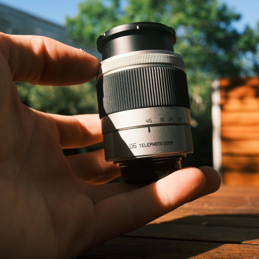 SMC Pentax 06 Telephoto Zoom 15-45mm f/2.8: Kom.. | Köp på Tradera