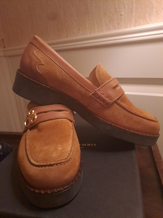 Maison scotch shop loafers