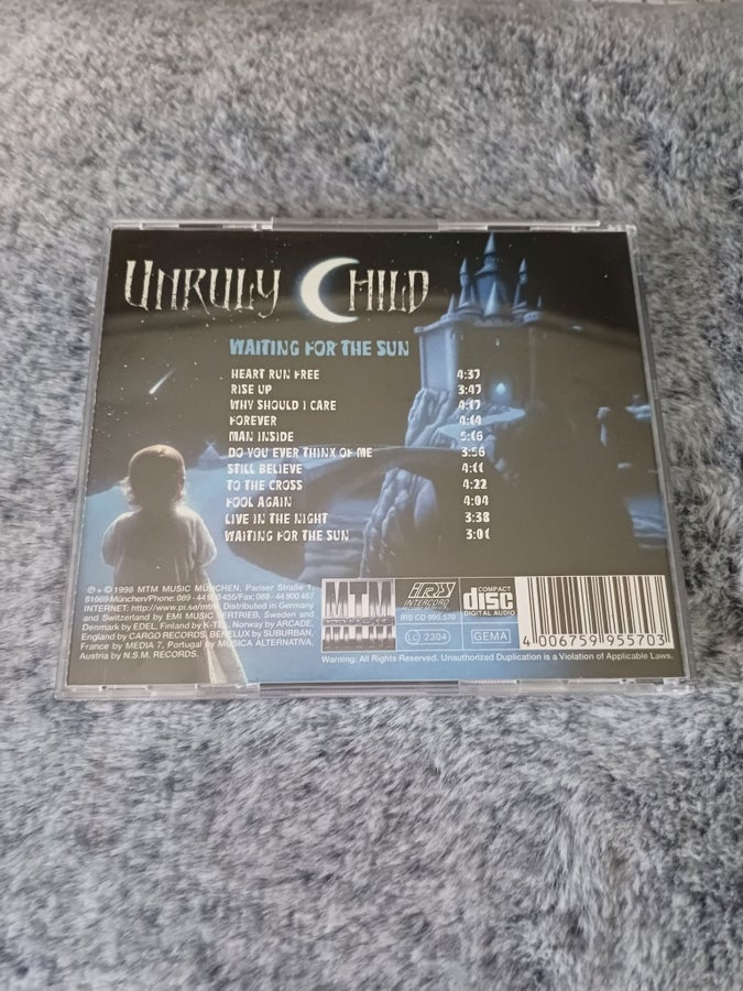 Unruly Child - Waiting For The Sun (CD) | Köp på Tradera (752639097)