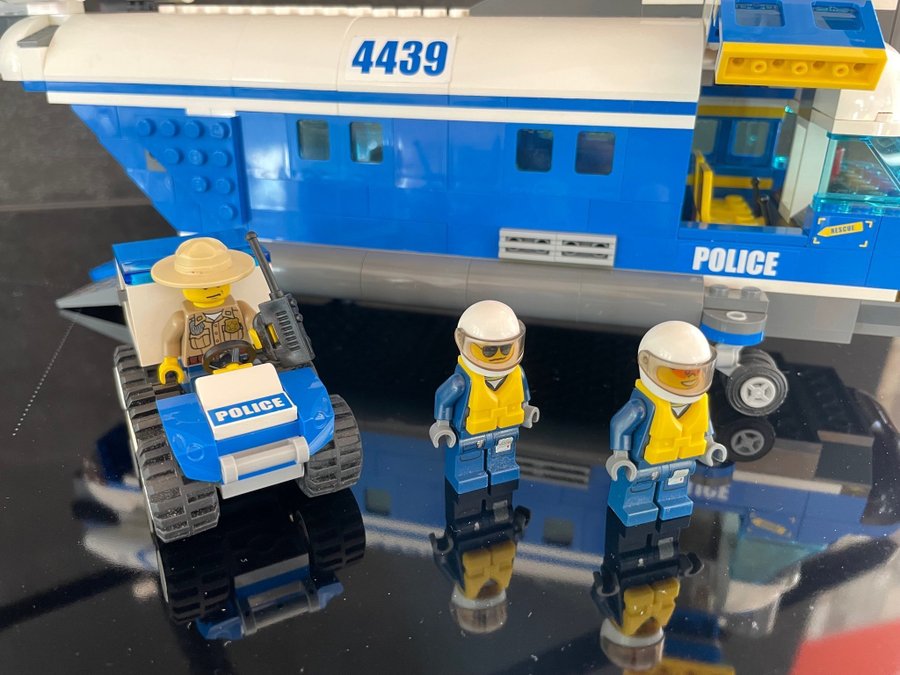 Se produkter som liknar Lego City Heavy Duty på Tradera