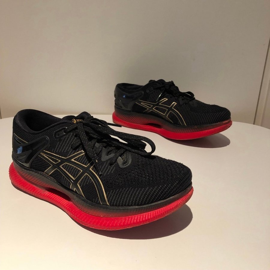 Asics metaride dam hotsell