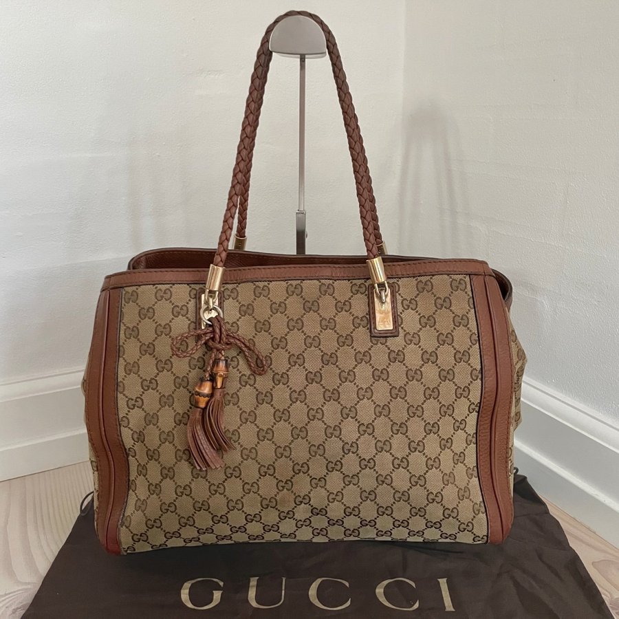 Gucci Bella Brun GG Canvas Tote Its koral