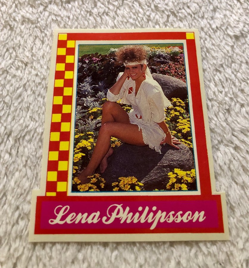 Se produkter som liknar LENA PH PHILIPSSON klistermär.. på Tradera (595453021)