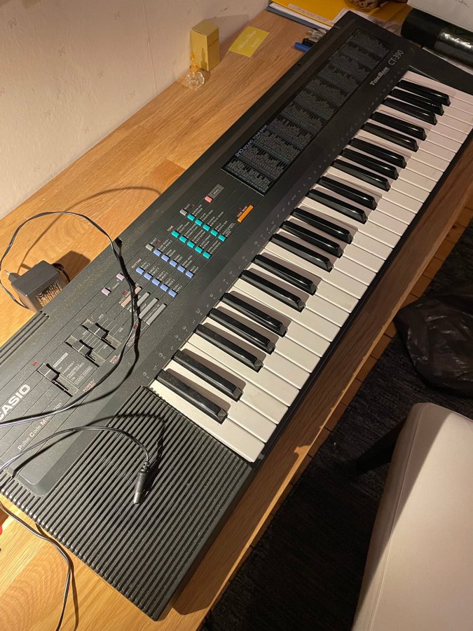 Casio ToneBank CT-390 Keyboard Köp på Tradera (699030797)