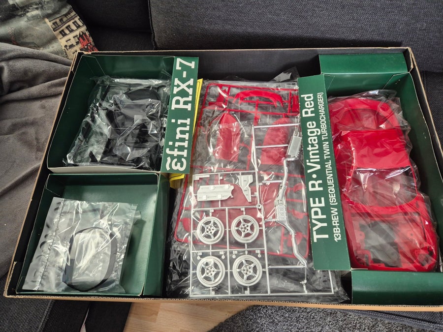 Hasegawa Efini RX-7 Type R Vintage Red 1:12 Mod.. | Köp på Tradera