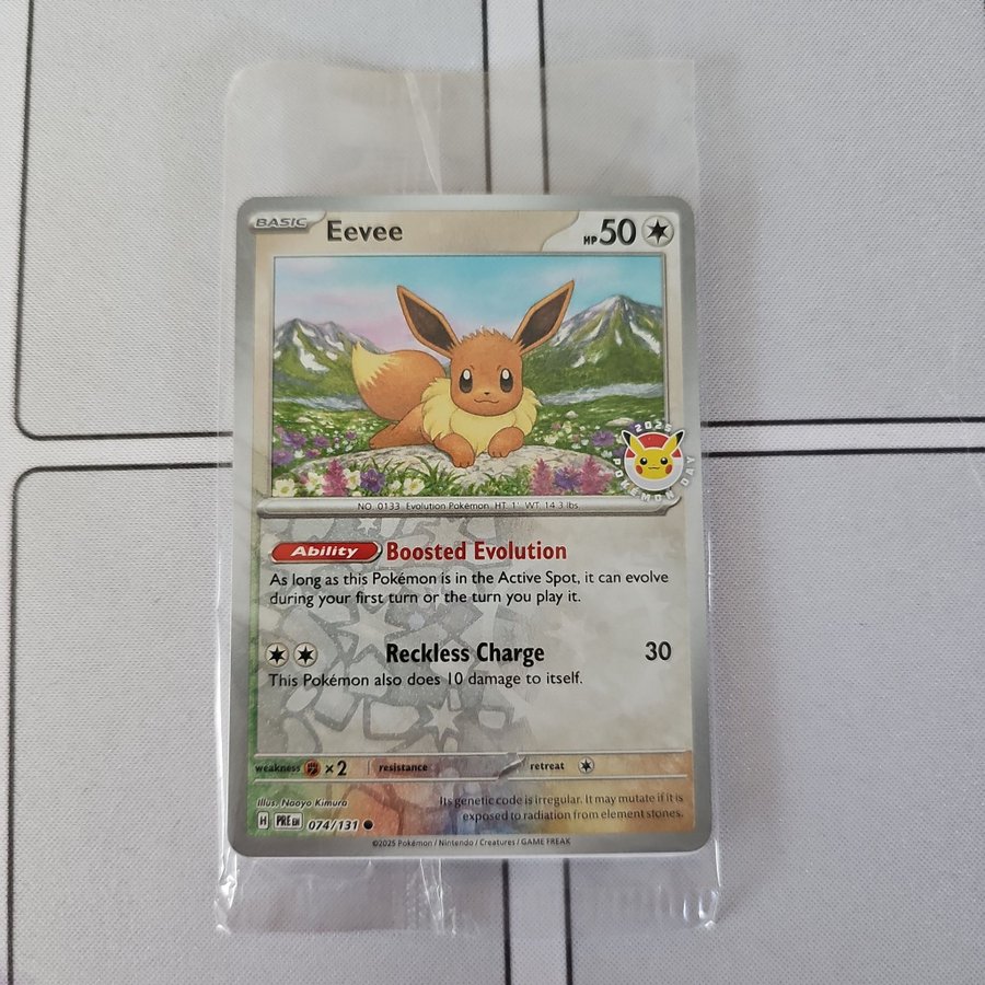 Sealed stamped eevee 074/131 promo, pokmon day.. | Kp p Tradera  (727104999)