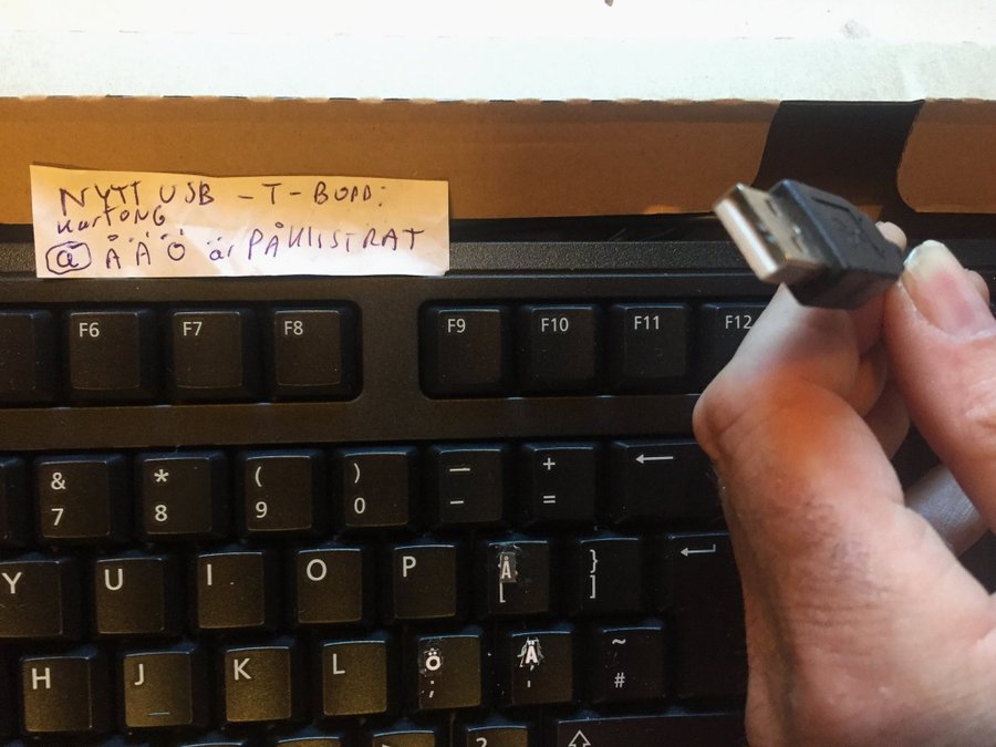 Engelskt Tangentbord å ä ö