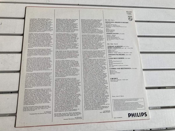 galleryimage 2 zoomed in