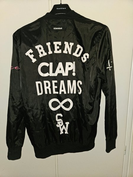 galleryimage 2 zoomed in