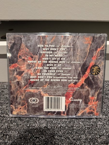 galleryimage 2 zoomed in