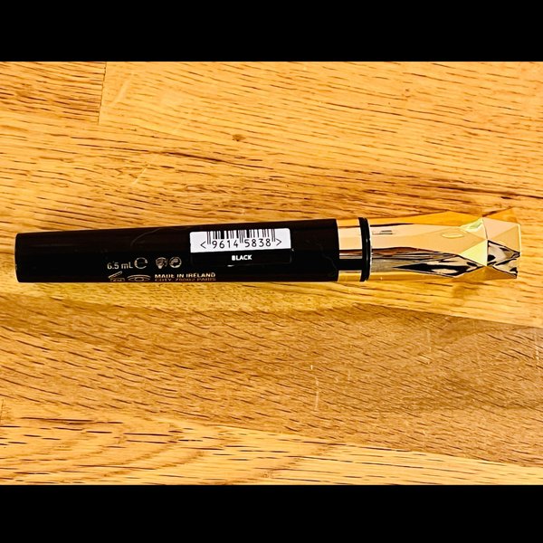 galleryimage 2 zoomed in