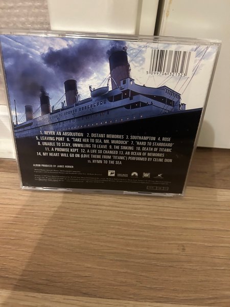 galleryimage 2 zoomed in