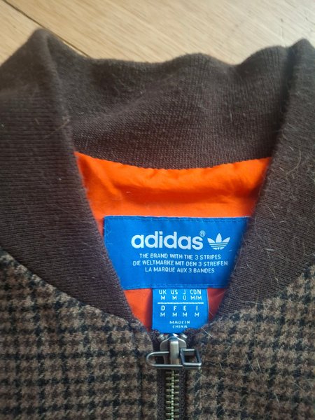 galleryimage 2 zoomed in