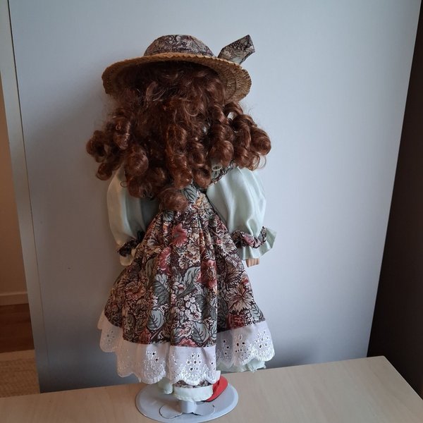 galleryimage 2 zoomed in