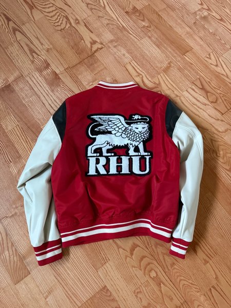 galleryimage 2 zoomed in