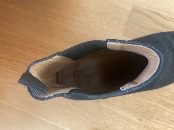 galleryimage 2 zoomed in