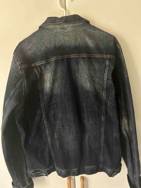 galleryimage 2 zoomed in