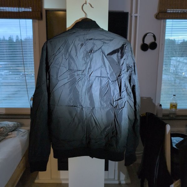 galleryimage 2 zoomed in