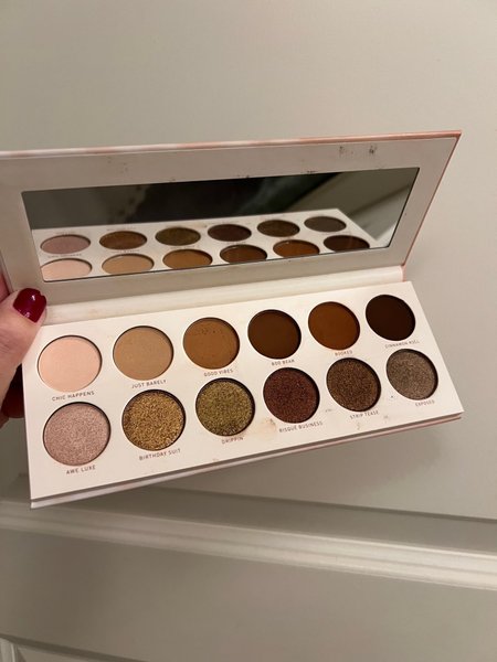 galleryimage 2 zoomed in