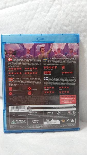 galleryimage 2 zoomed in