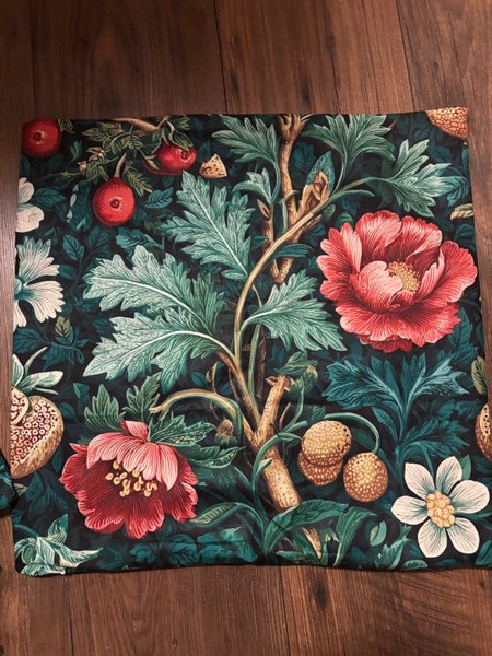 galleryimage 2 zoomed in