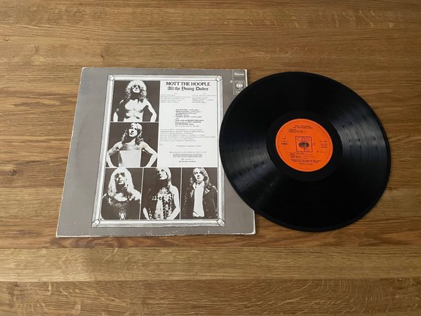 galleryimage 2 zoomed in