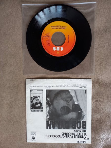 galleryimage 2 zoomed in