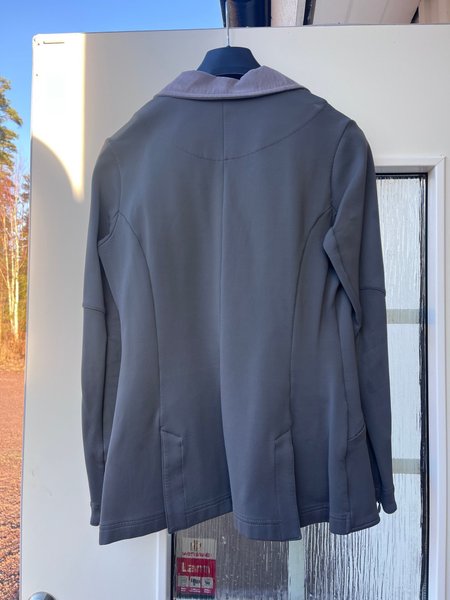 galleryimage 2 zoomed in