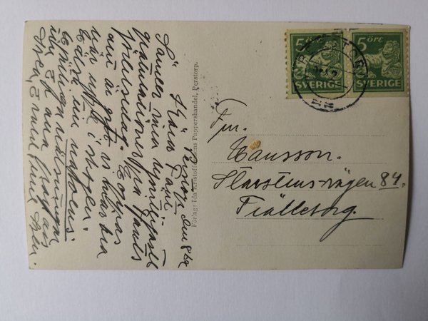 galleryimage 2 zoomed in