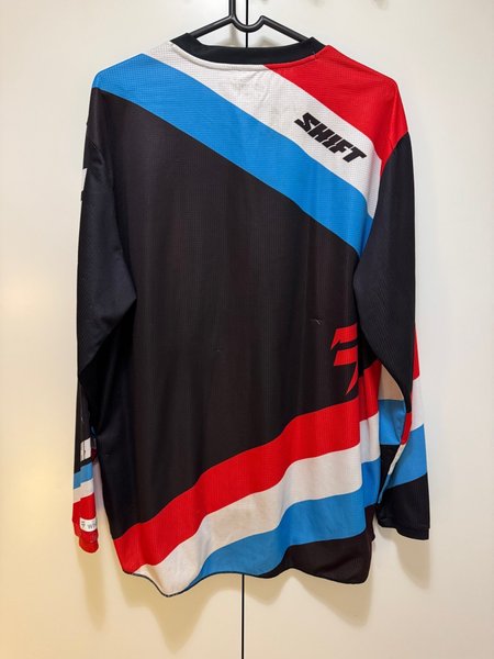 galleryimage 2 zoomed in