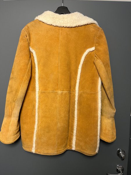 galleryimage 2 zoomed in