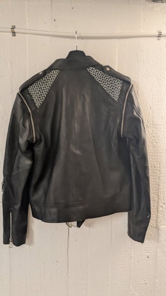 galleryimage 2 zoomed in