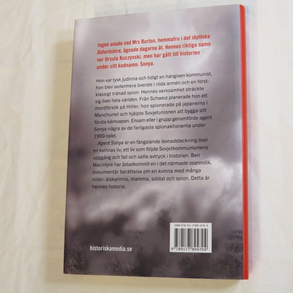 galleryimage 2 zoomed in