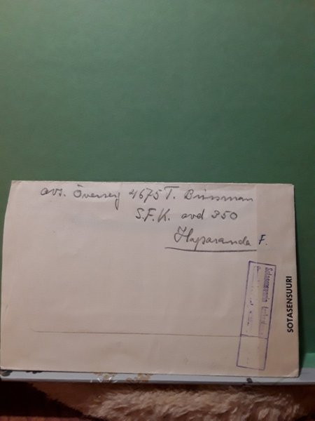 galleryimage 2 zoomed in